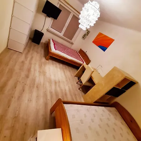 Apartment Im Gruenen Am Rande Von Dresden
