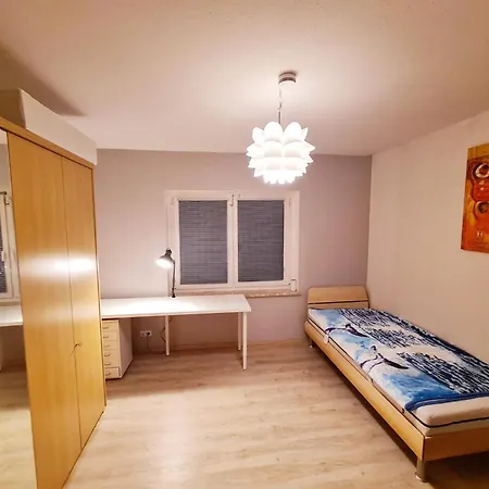 Apartment Im Gruenen Am Rande Von Dresden *