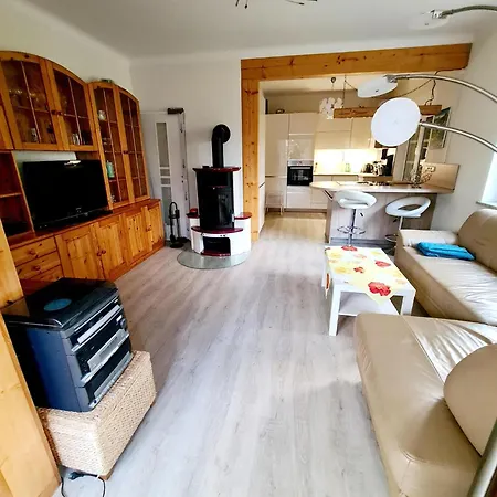 Apartment Im Gruenen Am Rande Von Dresden Radeberg